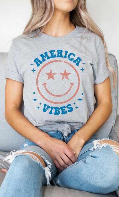 Vintage America Vibes Smiley Graphic Tee - Aaria Tees