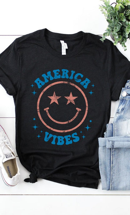 Vintage America Vibes Smiley Graphic Tee - Aaria Tees