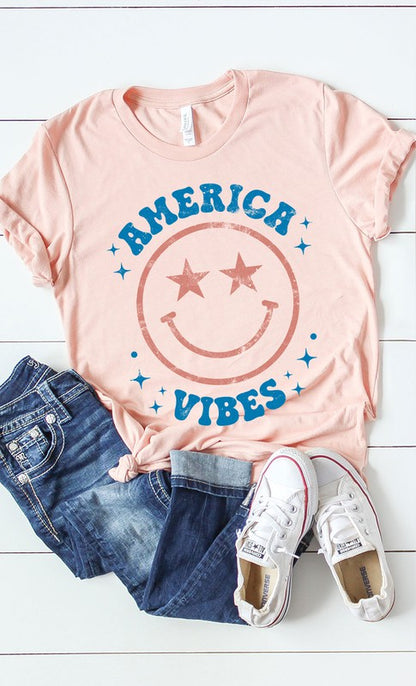 Vintage America Vibes Smiley Graphic Tee - Aaria Tees