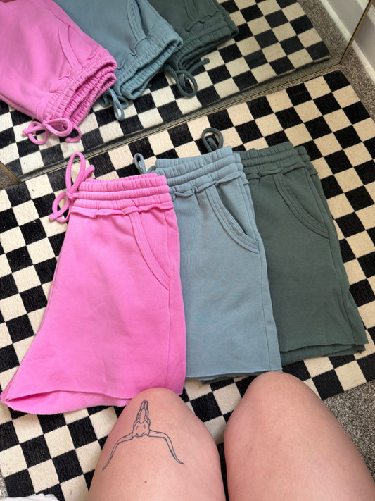 THE DAILY SHORTS