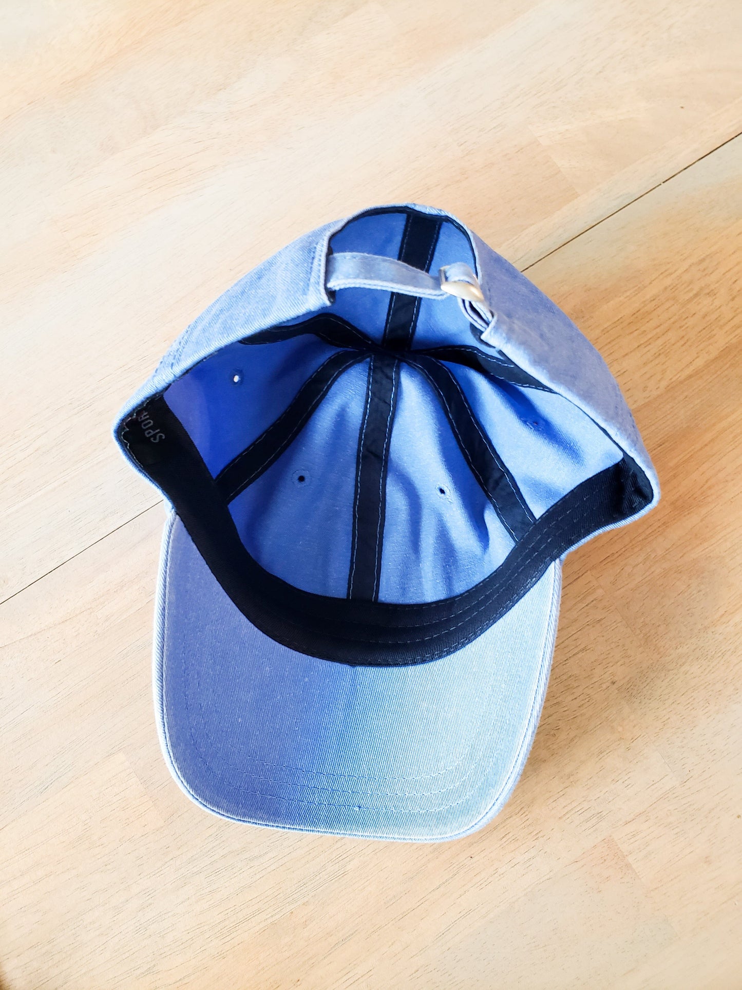 Cursive Mama Vintage hat