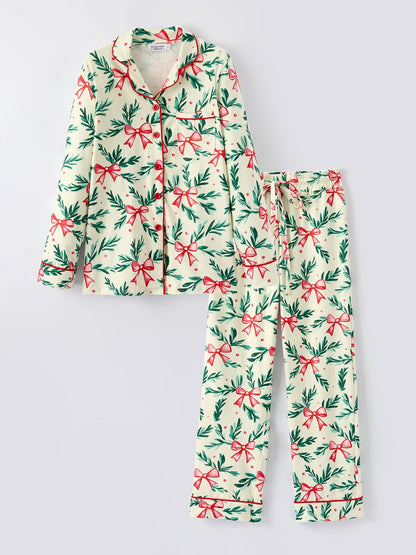 Mommy & Me Christmas Bow and Holly Print Pajama Set