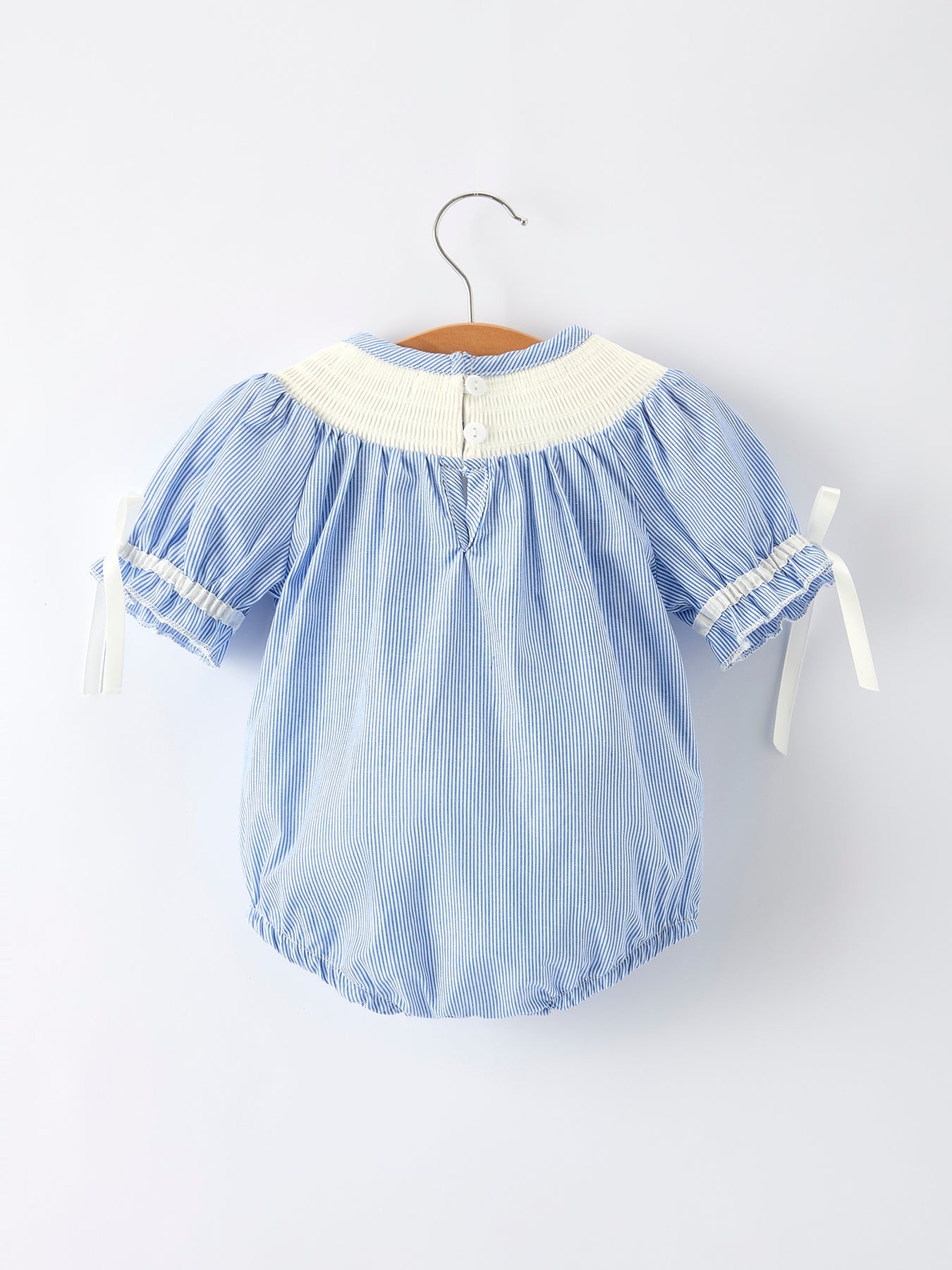 Aaria Tees