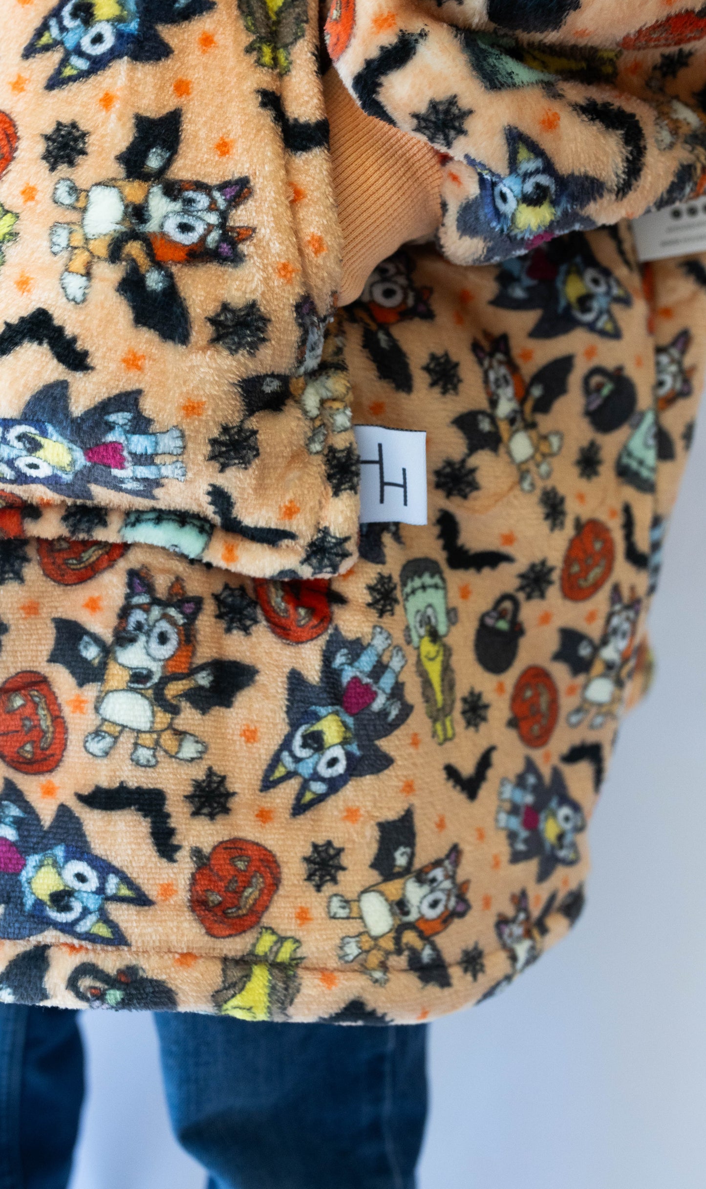 Bluey Heeler-ween Sherpa Lined Hoodie Blanket