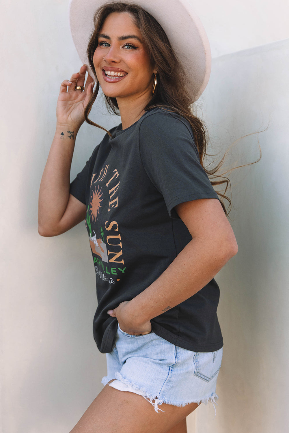 Aaria Tees