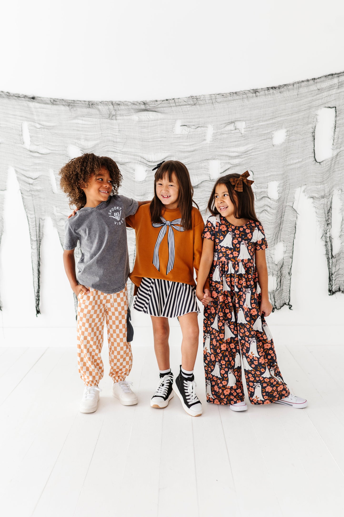 Spooky Vibes | HOODED TEE