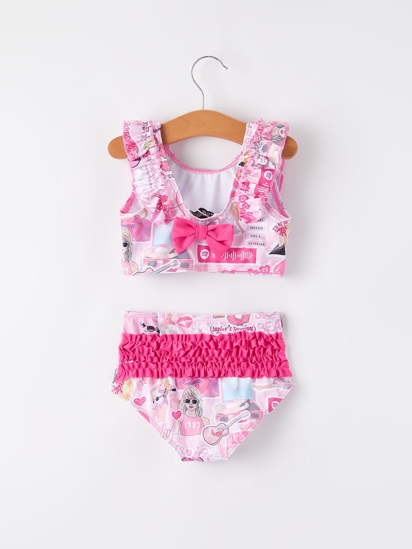 Aaria Tees