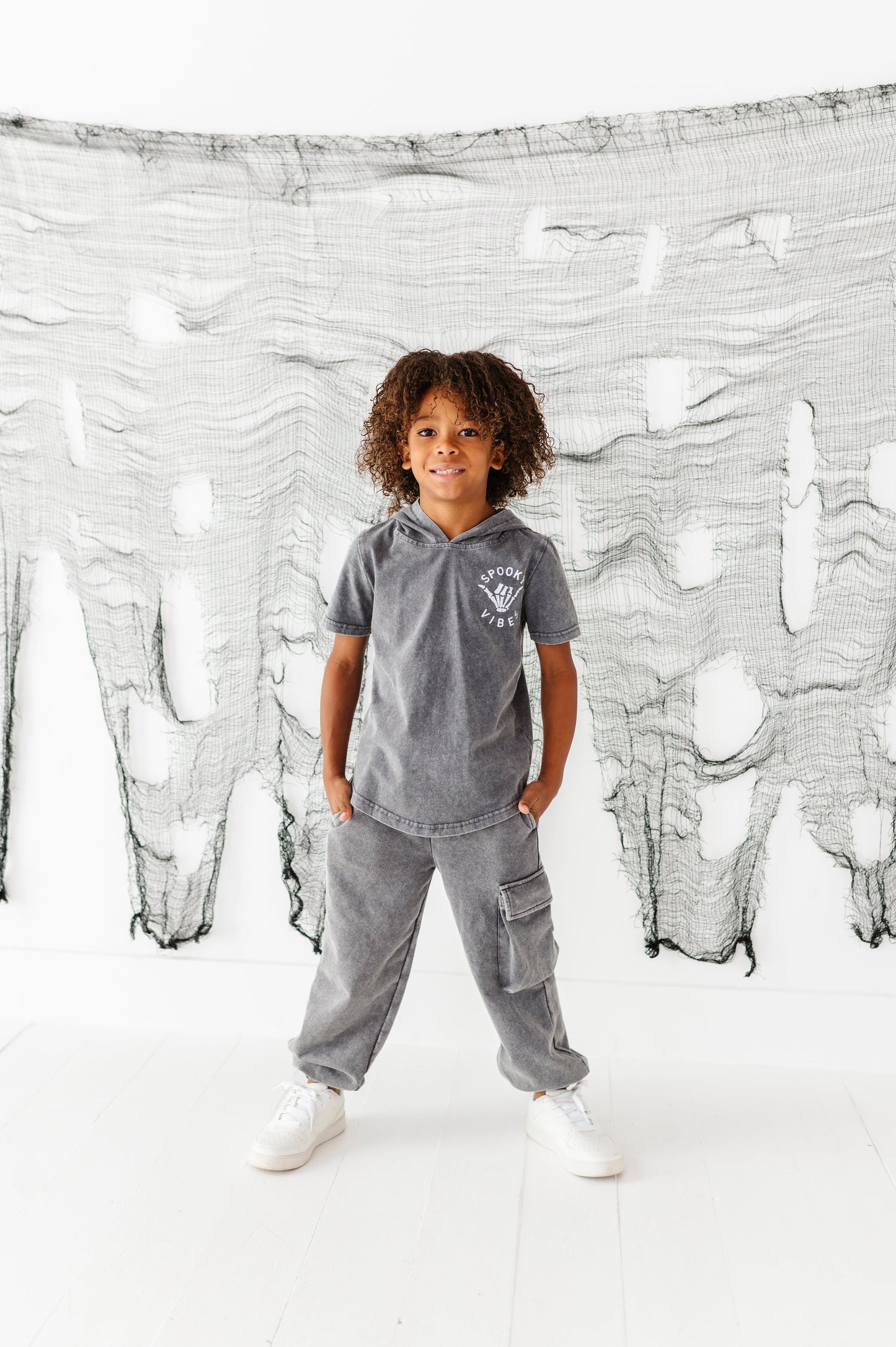 Spooky Vibes | HOODED TEE