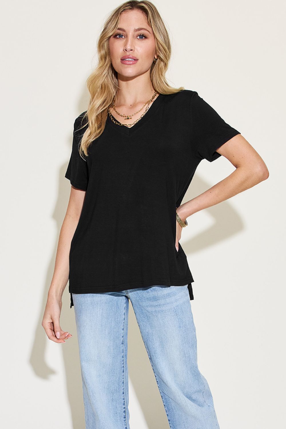 Aaria Tees
