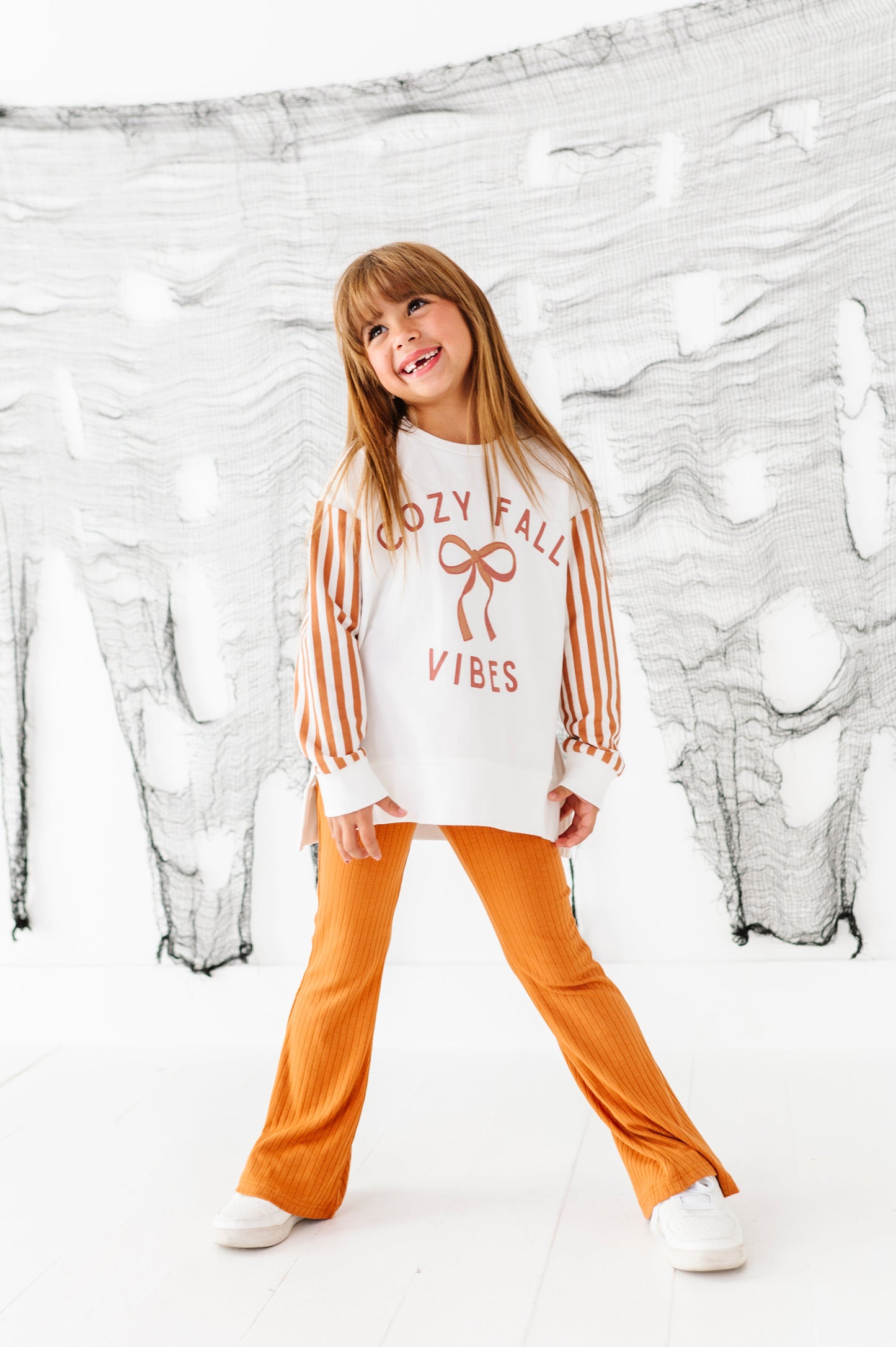 Cozy Fall Vibes | SIDE-SPLIT SWEATSHIRT