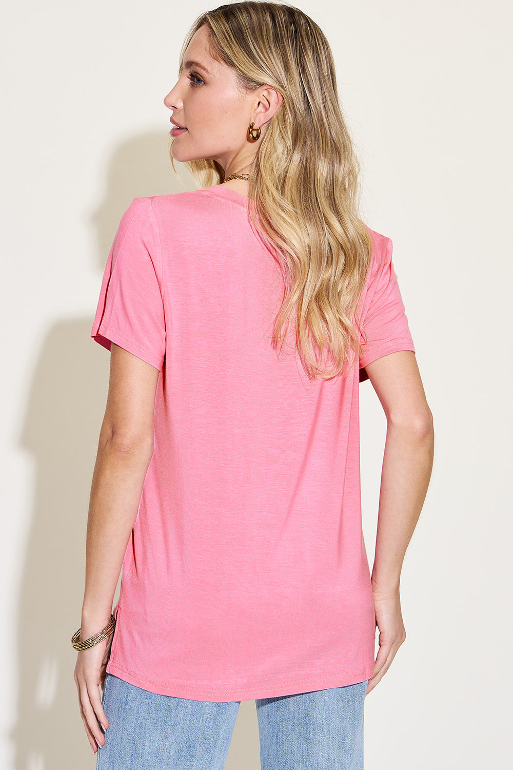 Aaria Tees