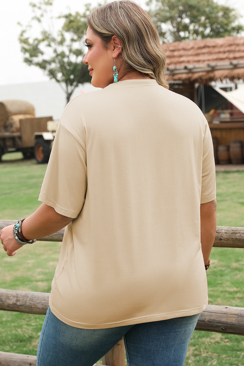 Parchment Western Burro Cactus Crew Neck Graphic Tee - Aaria Tees