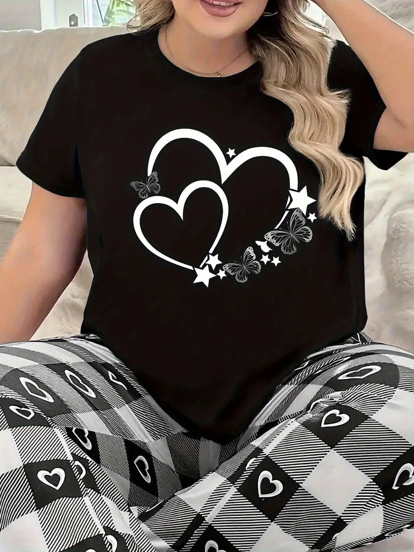 Plus Size Black Heart Butterfly Star Graphic Tee