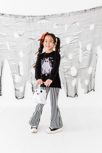 Lacey the Ghost | SIDE-SPLIT SWEATSHIRT