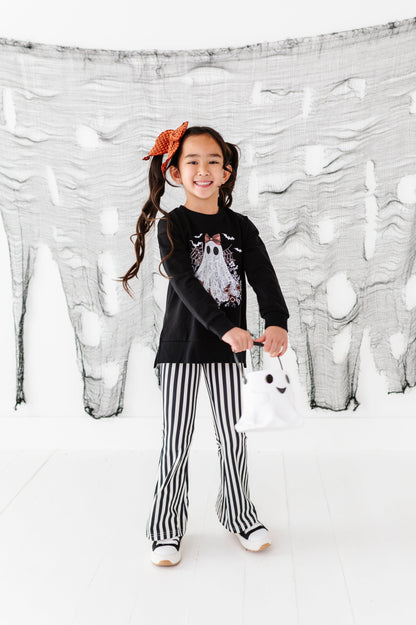 Lacey the Ghost | SIDE-SPLIT SWEATSHIRT