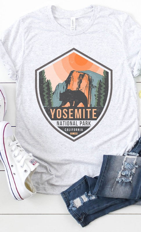 Vintage Yosemite National Park Graphic Tee - Aaria Tees