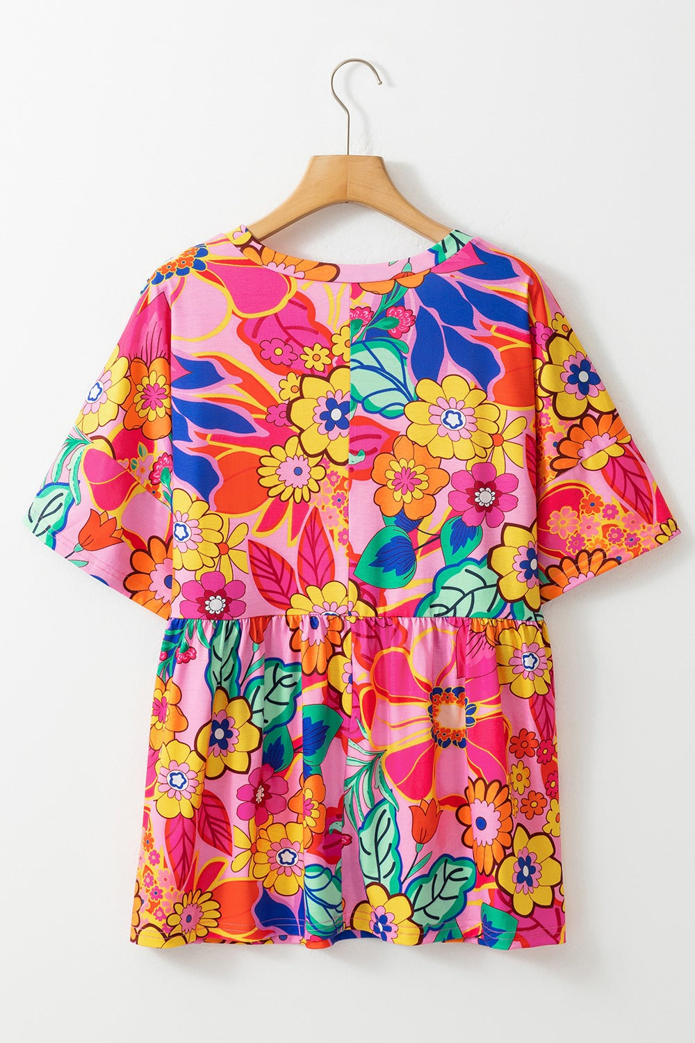 67468b0f-5e29-4650-979b-bcd7c37e79d7-Max Aaria Tees