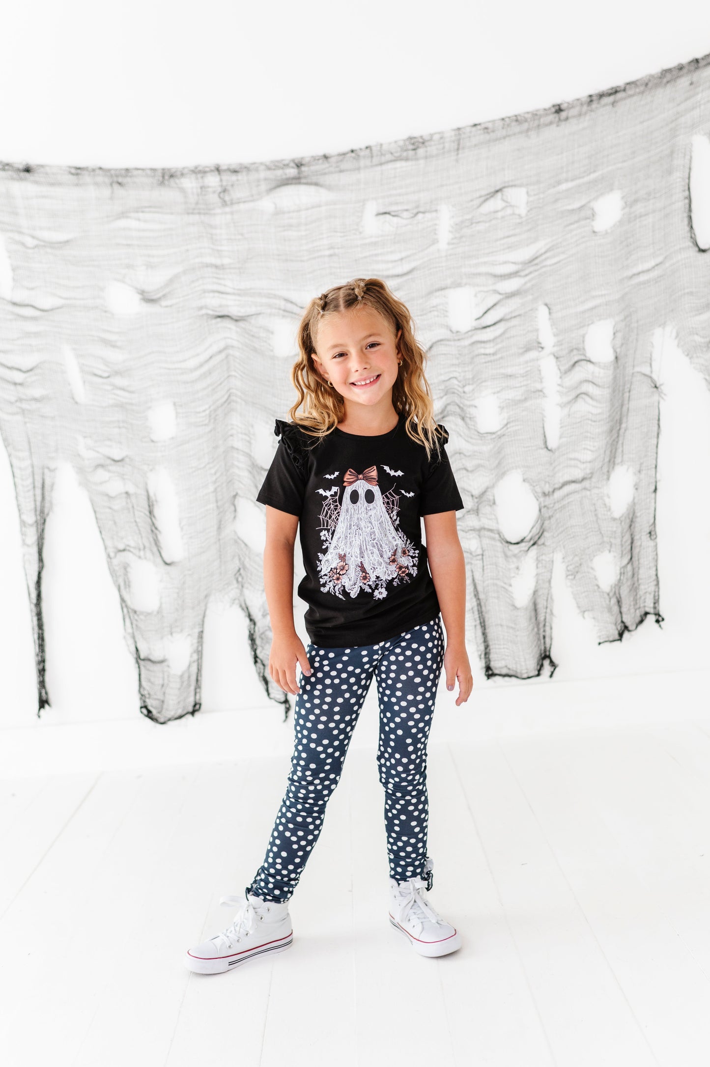 Lacey the Ghost | TEE