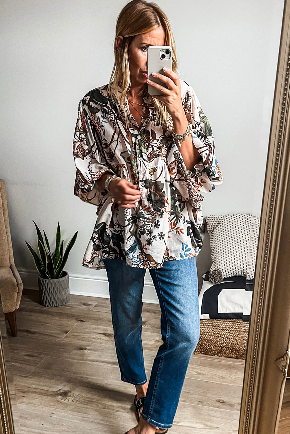 White Floral Print Balloon Sleeves Button Up Loose Casual Shirt Aaria Tees