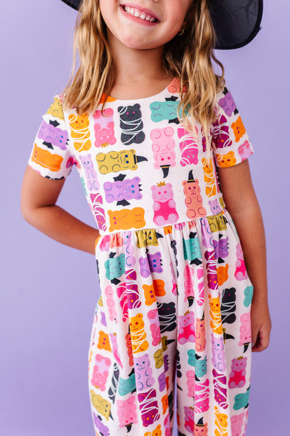 Gummy Scares | ROMPER