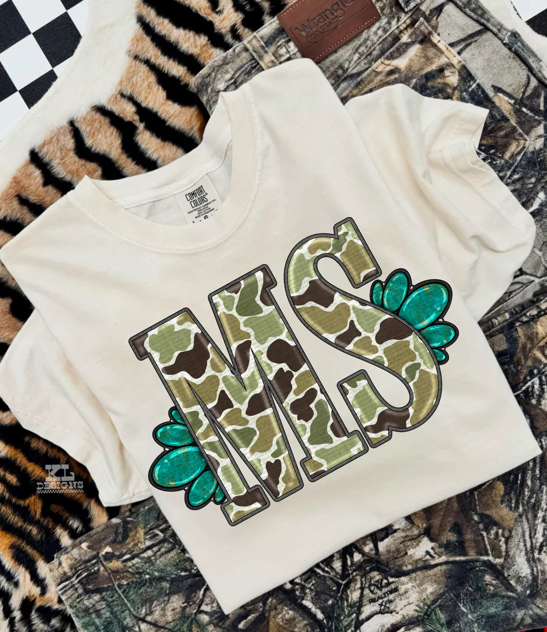 Aaria Tees