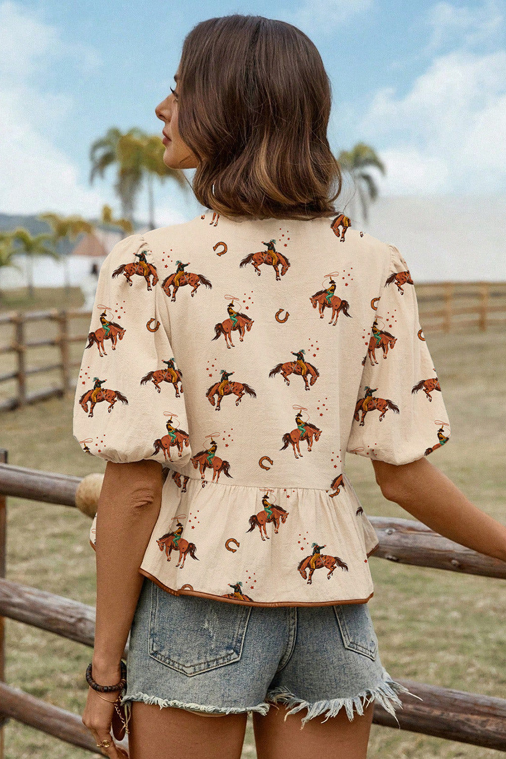 Aaria Tees