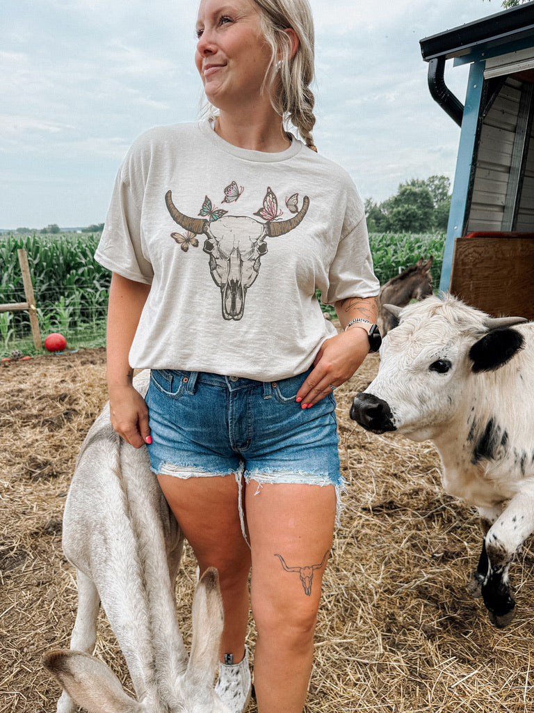 Aaria Tees