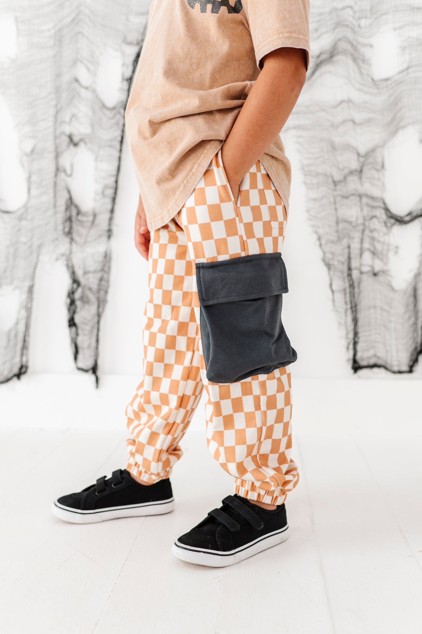 Taupe Check | CARGO JOGGERS