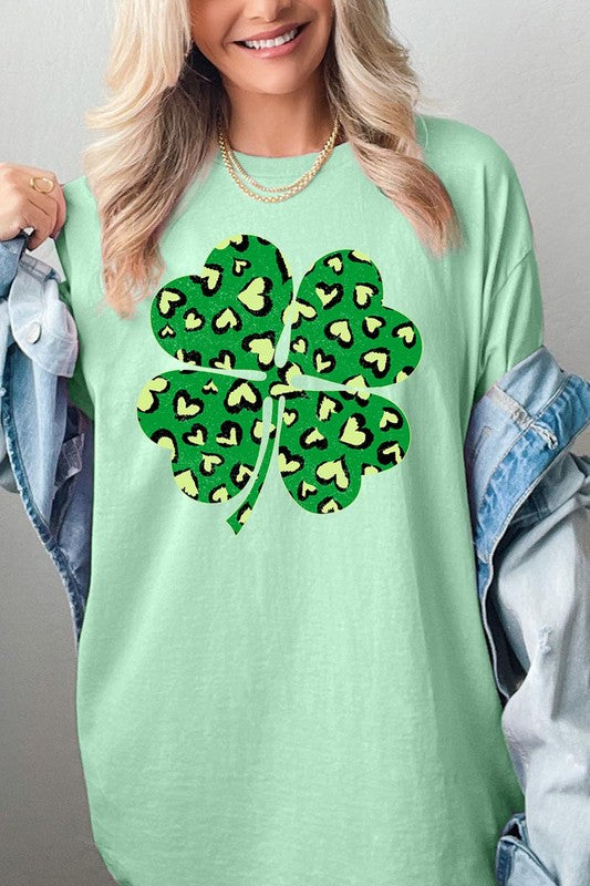 Four Leaf Clover Graphic Heavyweight T Shirts