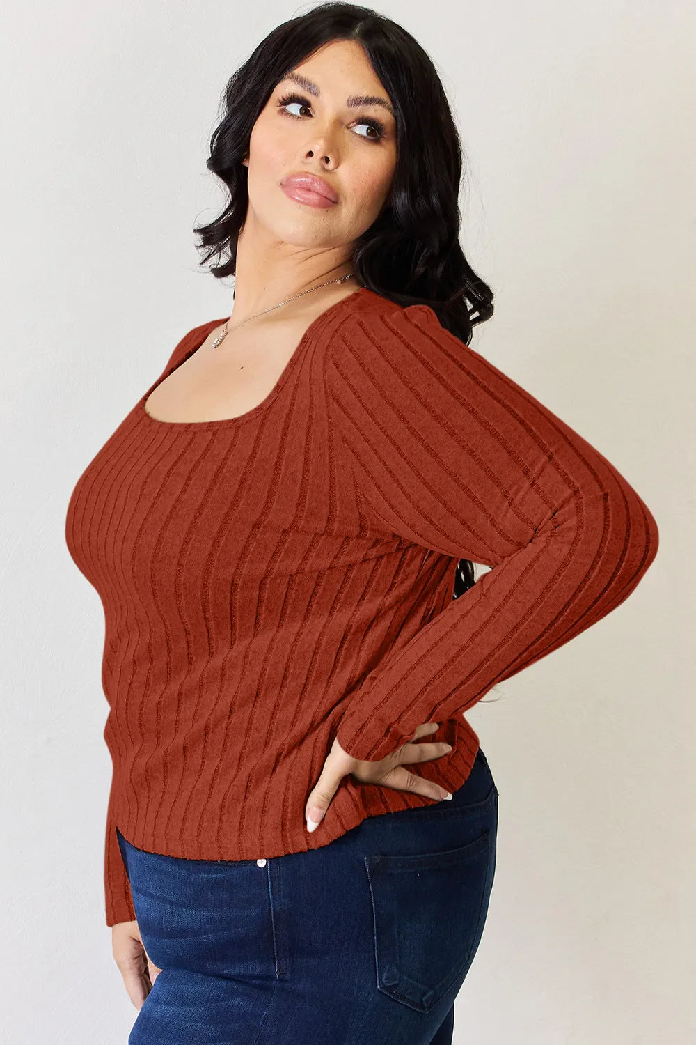 Aaria Tees