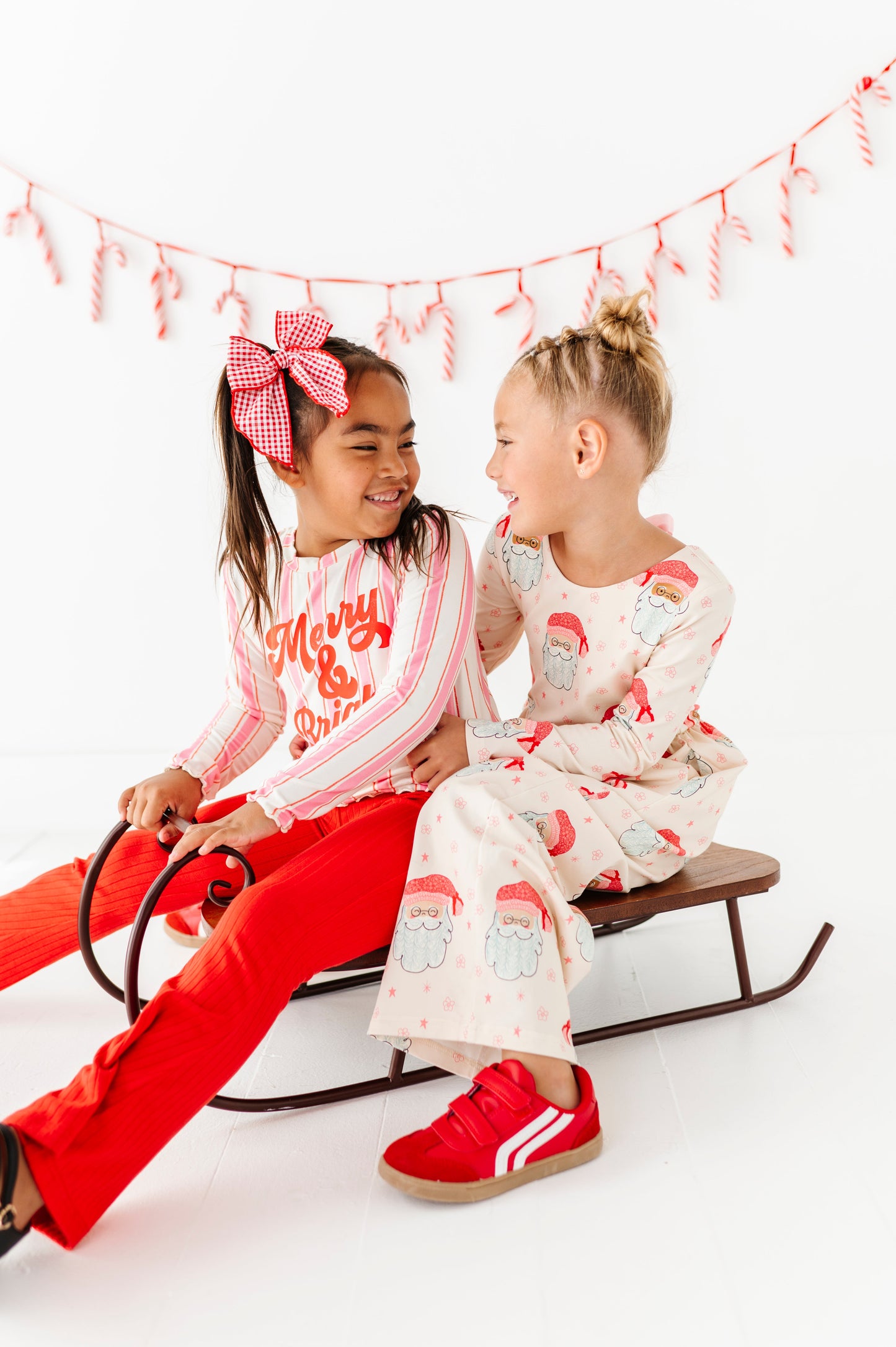 Pink Santas | ROMPER