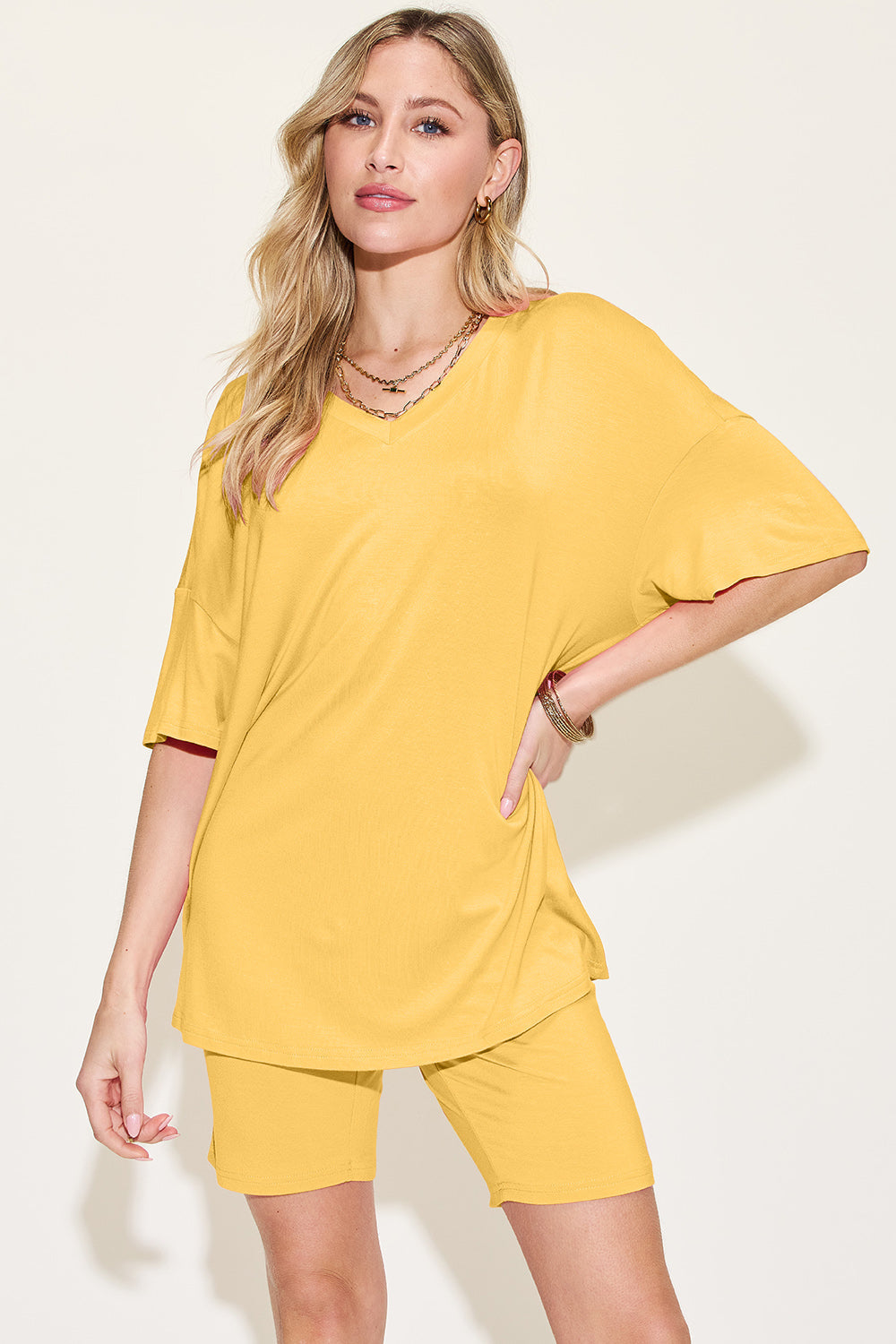 Aaria Tees