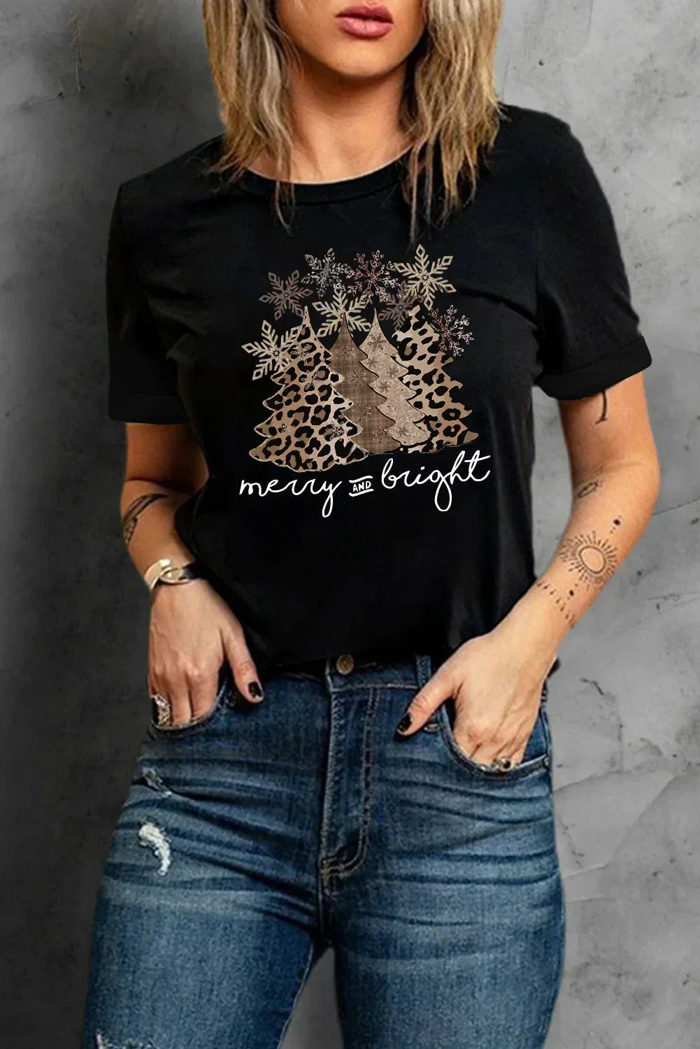 Aaria Tees
