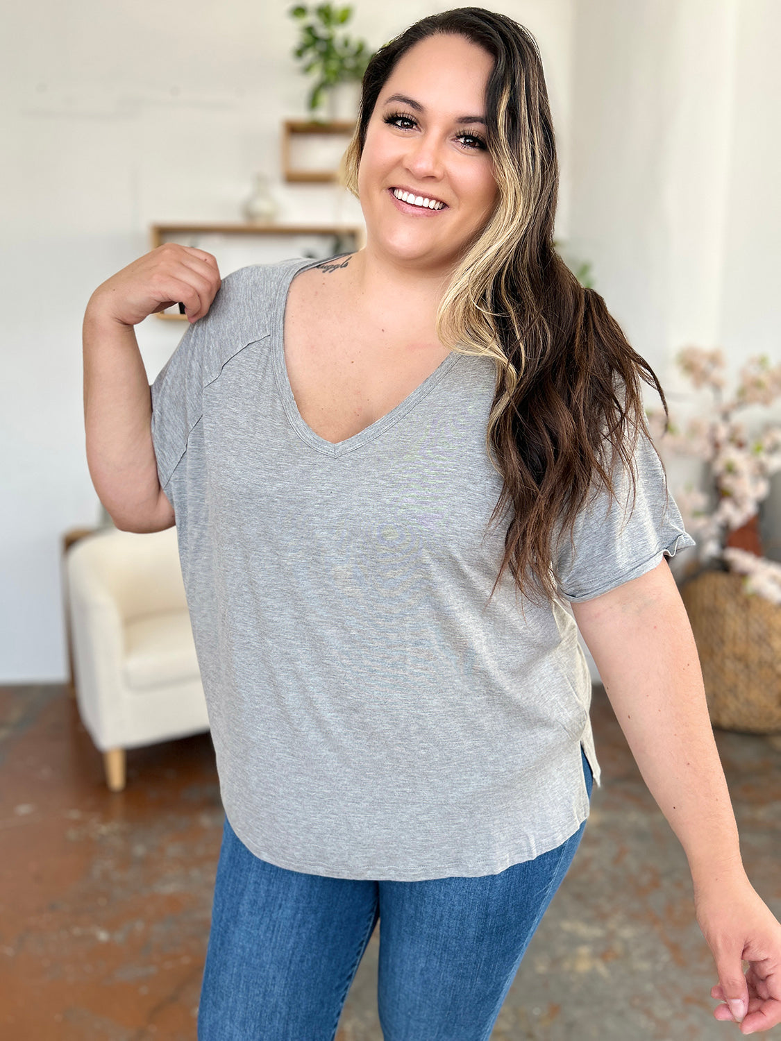 Aaria Tees