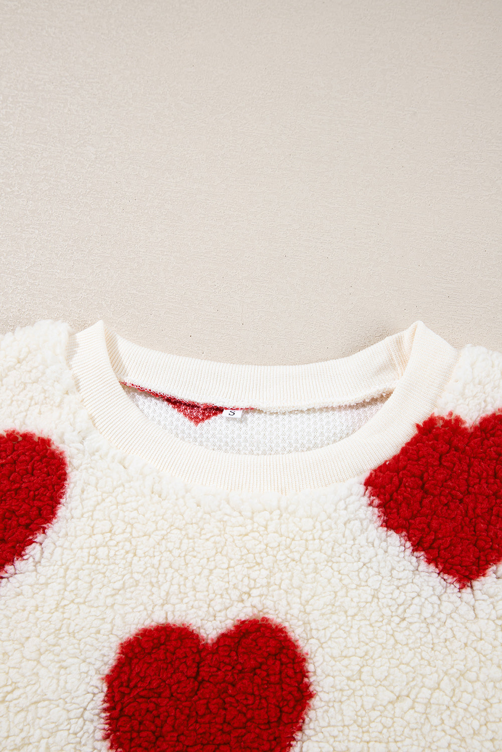 Fiery Red Heart Shape Drop Shoulder Crewneck Plush Sweatshirt