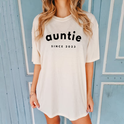 Aunt Personalized Est Year Comfort Colors Graphic Tees (Sportan Font)