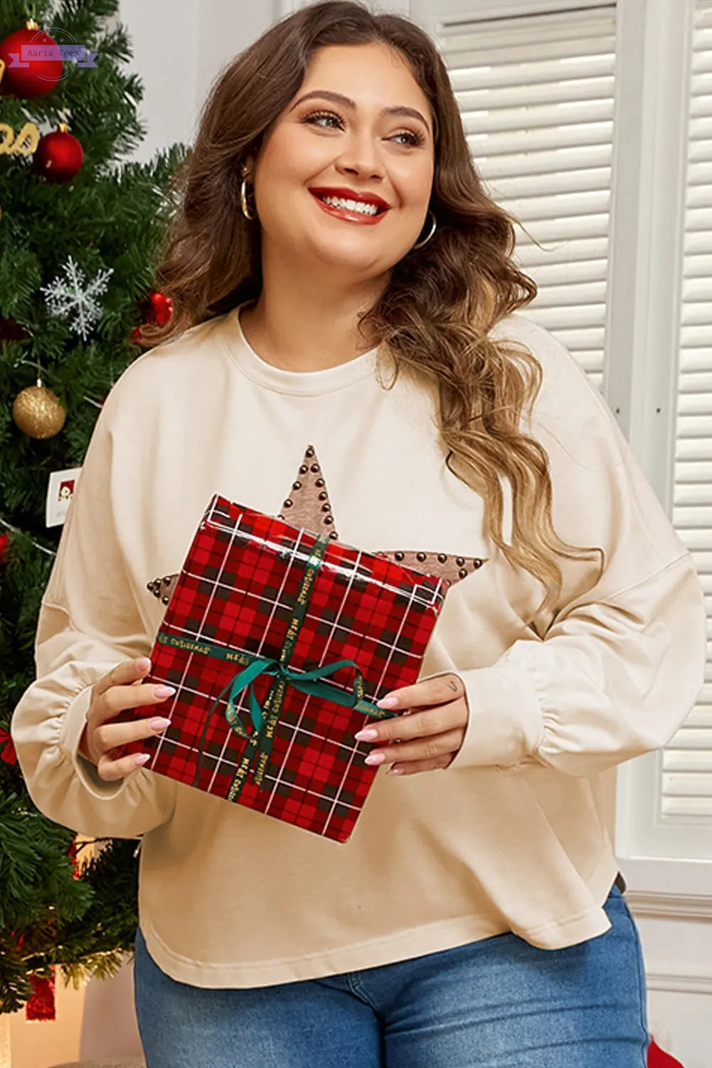 Beige Star Shape Studded Crew Neck Plus Size T Shirt Aaria Tees