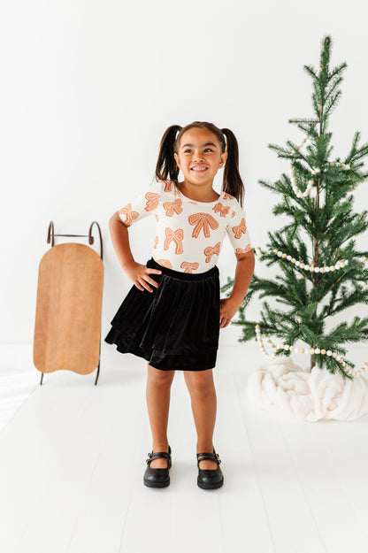 Gingerbread Bow | Scoop Back TEE