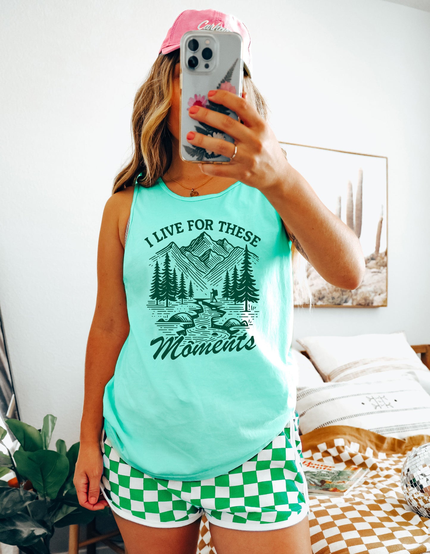 I live for these moments Mountain Camping Hiking Nature Comfort Colors Tank Top