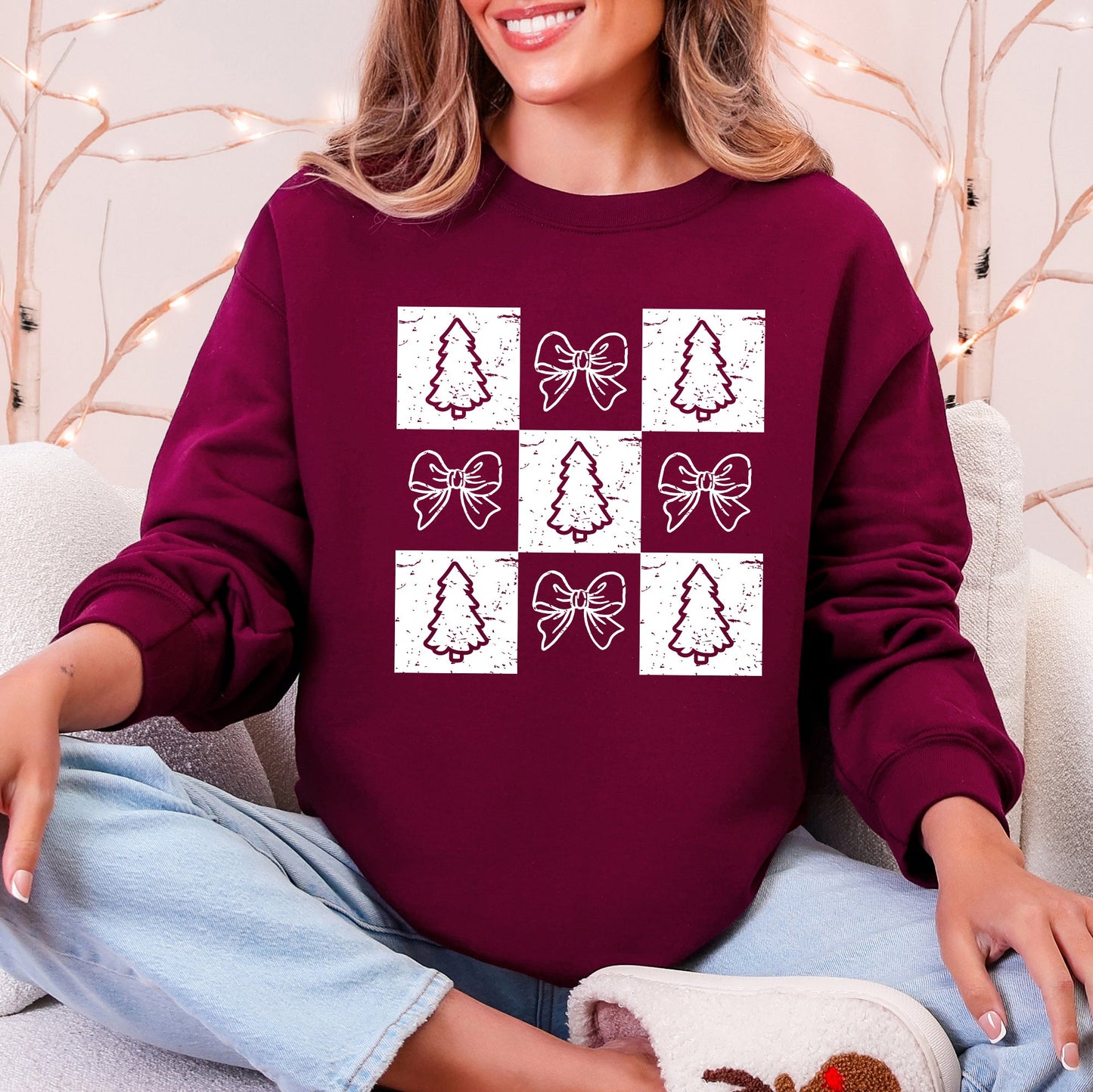 Christmas, Checkered, Bows, Tree, Minimalist, Vintage Sweatshirt