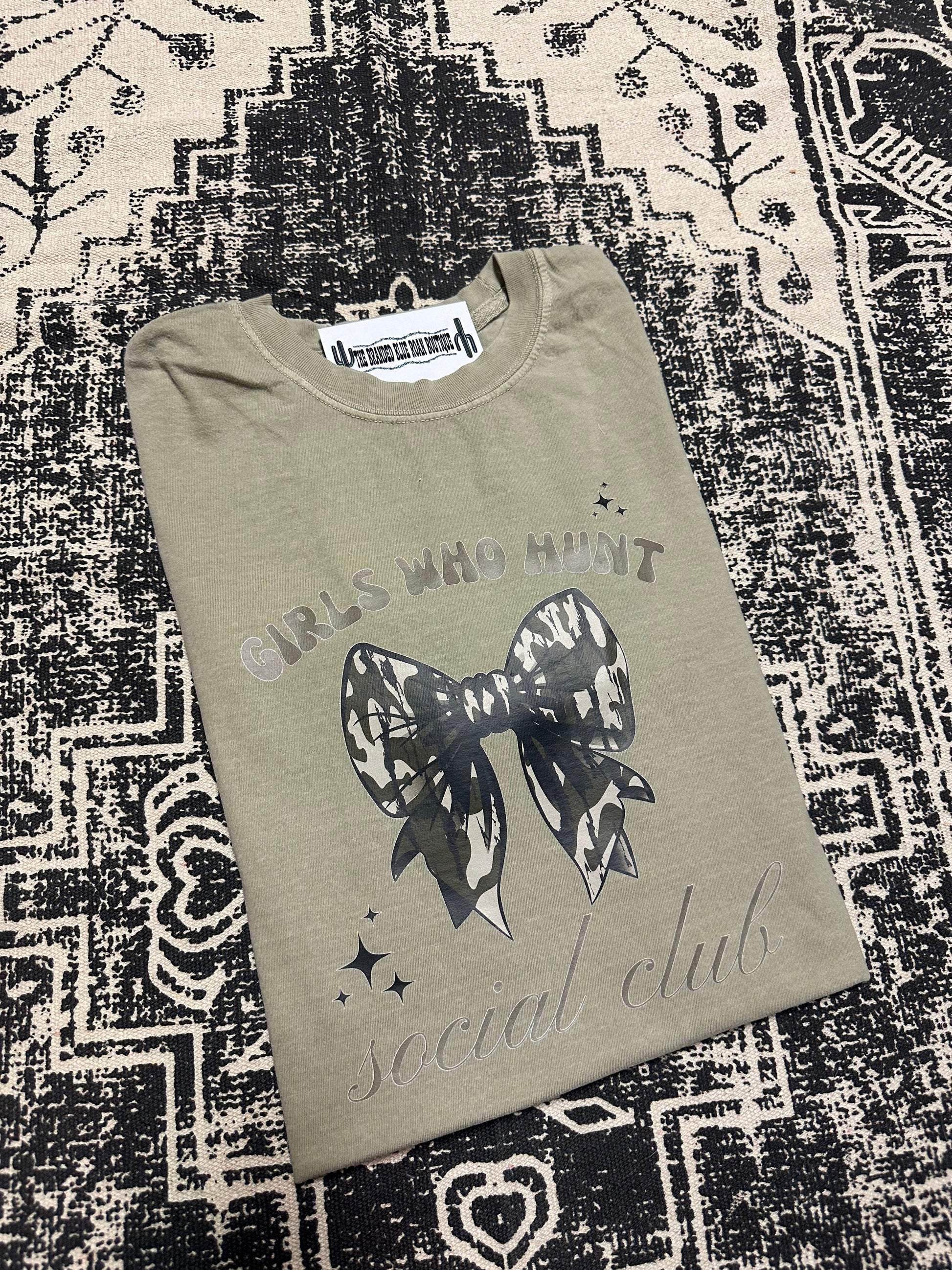 Aaria Tees