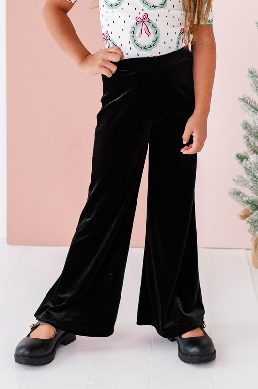 Black Velvet | Wide-Leg Pants