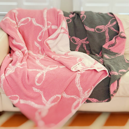 Bow Scalloped Coziest Blanket - Aaria Tees