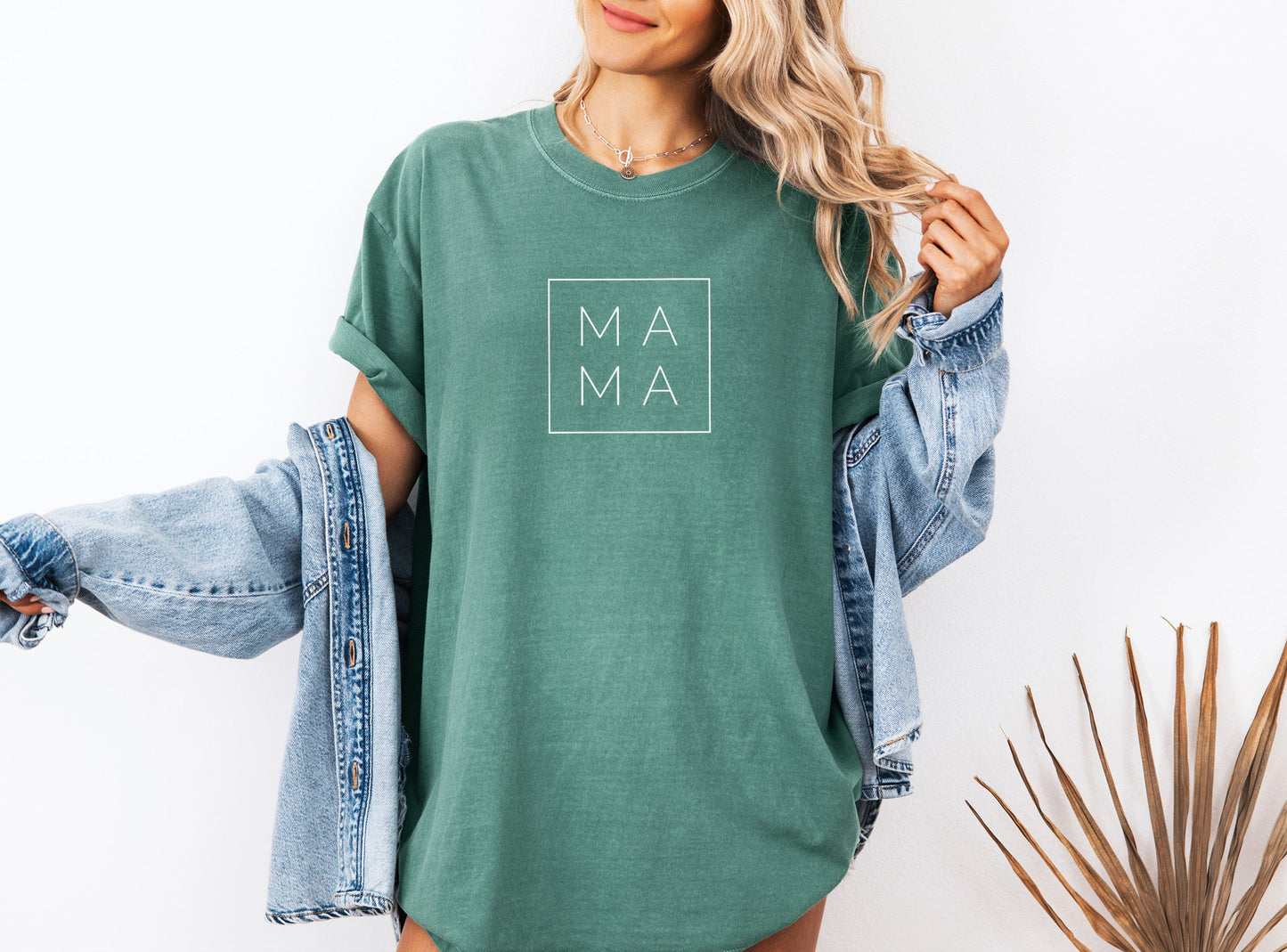 Mama Comfort Colors T Shirt (Square/Boxed)