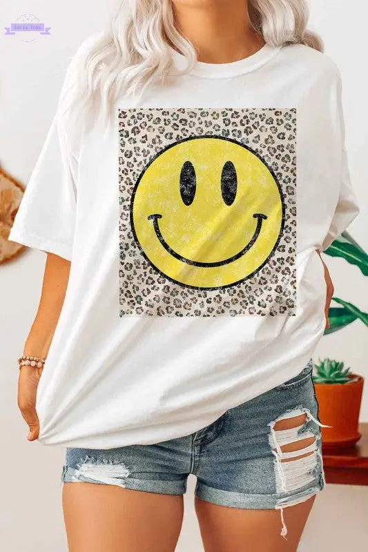 HAPPY LEOPARD T-SHIRT PLUS SIZE - Aaria Tees