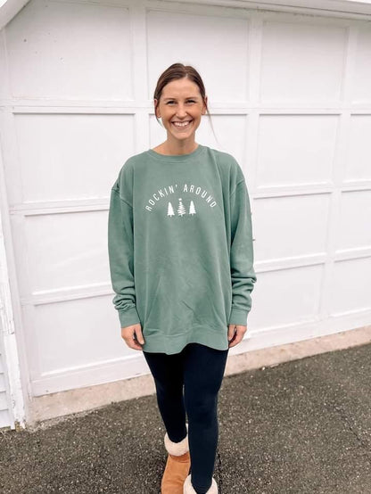 Rockin' Around Pullover