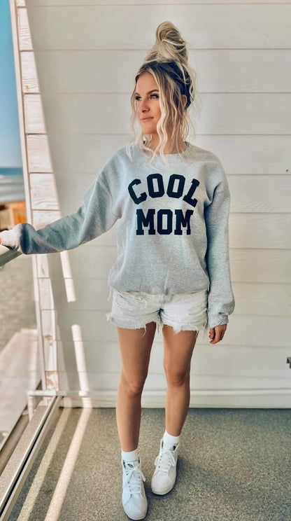 Cool Mom Pullover