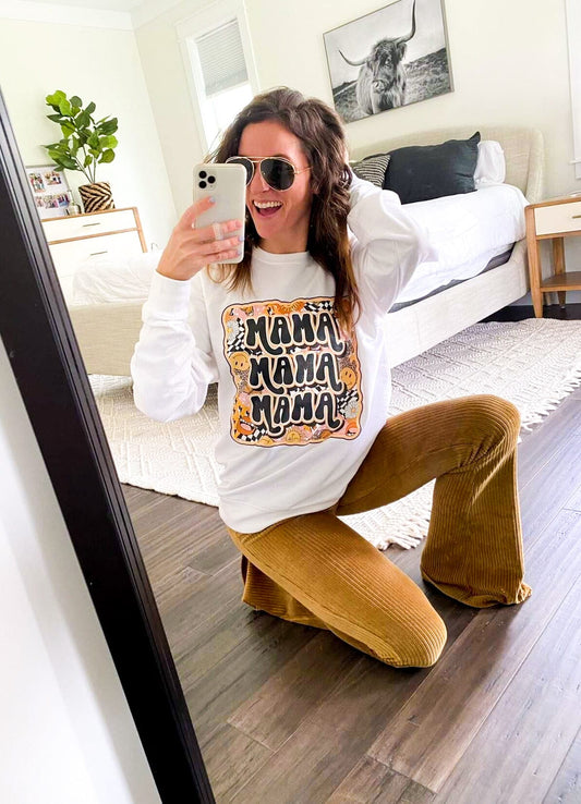 Vintage Mama Smiley Pullover