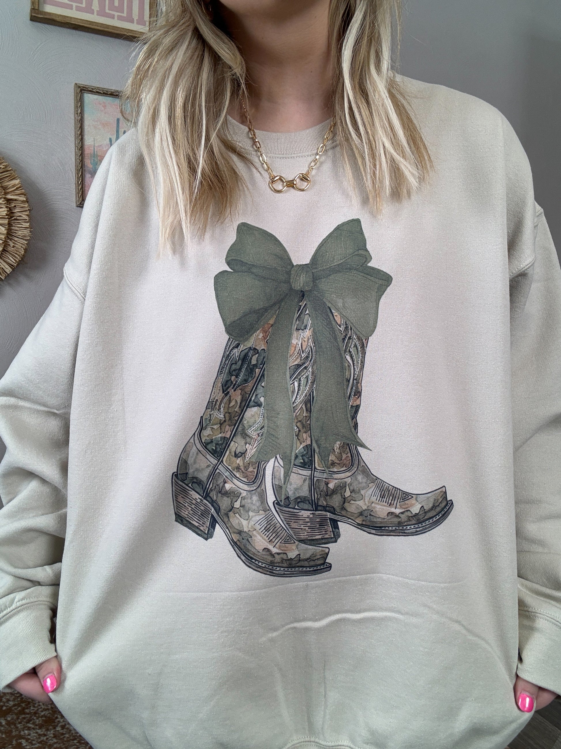 Aaria Tees