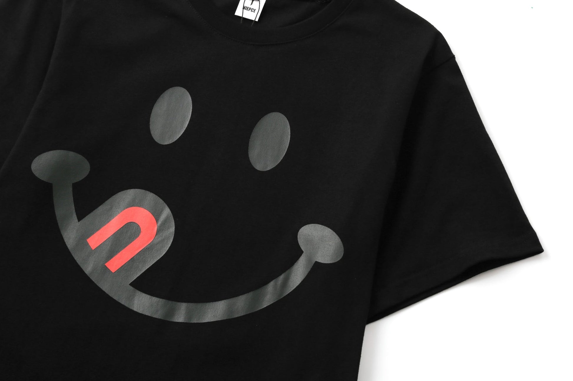 Aaria Tees